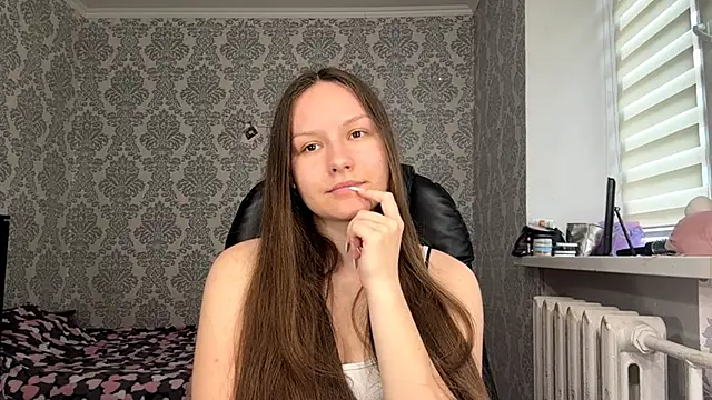 Snapshot of ShaylaChong chatting on June 2026 06:40:02 AM ShaylaChong online show from June 2026 06:40:02 AM