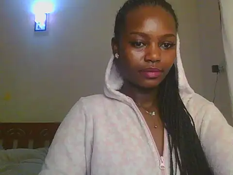 Snapshot of lunahit chatting on June 2026 06:10:02 AM lunahit online show from June 2026 06:10:02 AM