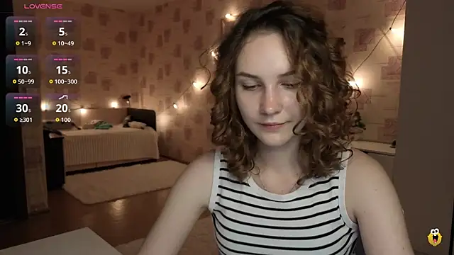 Snapshot of Megan_swiftss chatting on June 2026 06:21:02 PM Megan swiftss online show from June 2026 06:21:02 PM