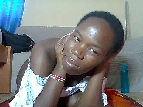 Snapshot of Blacksexyqueen24 chatting on June 2026 10:17:02 AM Blacksexyqueen24 online show from June 2026 10:17:02 AM