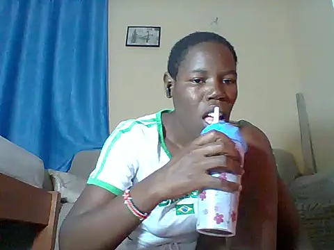Snapshot of Blacksexyqueen24 chatting on June 2026 04:34:02 PM Blacksexyqueen24 online show from June 2026 04:34:02 PM