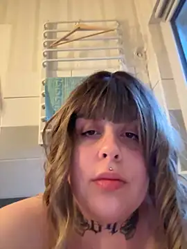 Fuckselly online show from May 2026 07:12:01 PM