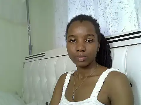 Snapshot of Sexy_vylsa chatting on July 2026 08:29:02 AM Sexy vylsa online show from July 2026 08:29:02 AM