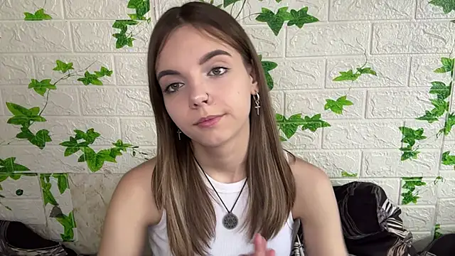 Snapshot of LisaPorse chatting on June 2026 02:08:01 PM LisaPorse online show from June 2026 02:08:01 PM