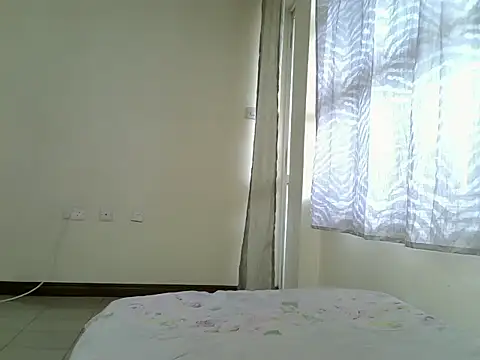 Snapshot of Sweetbrowna chatting on June 2026 06:33:02 AM Sweetbrowna online show from June 2026 06:33:02 AM