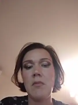 Snapshot of SarahSimpson chatting on August 2026 08:33:01 PM SarahSimpson online show from August 2026 08:33:01 PM