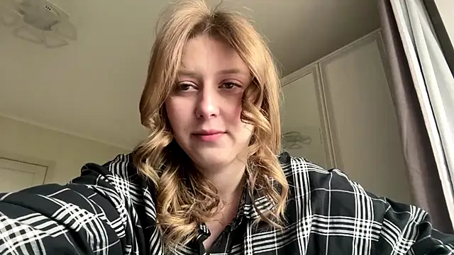 HeyItsAgata online show from May 2026 11:38:01 AM