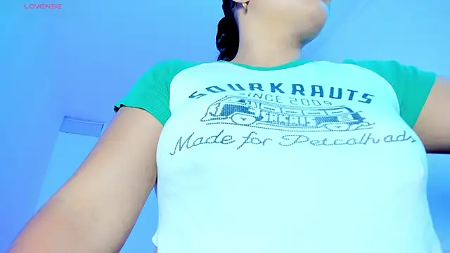 milkqueenboobs online show from June 2026 07:45:02 PM