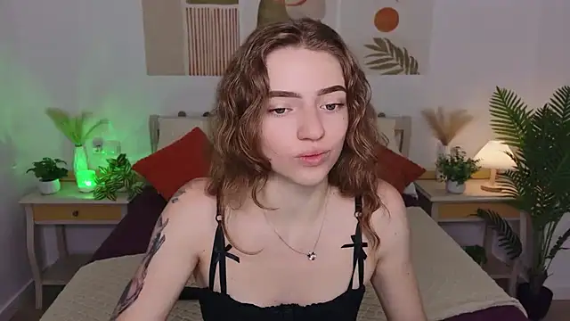 Snapshot of TayloryStar chatting on July 2026 08:09:01 AM TayloryStar online show from July 2026 08:09:01 AM
