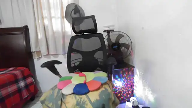 jenny milf69 online show from March 2025 07:15:02 PM