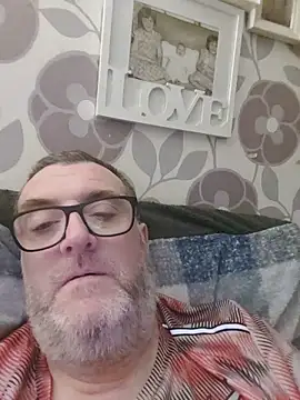 Snapshot of bigdickpeter78 chatting on May 2026 08:48:02 PM bigdickpeter78 online show from May 2026 08:48:02 PM