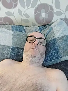 Snapshot of bigdickpeter78 chatting on June 2026 06:35:02 PM bigdickpeter78 online show from June 2026 06:35:02 PM