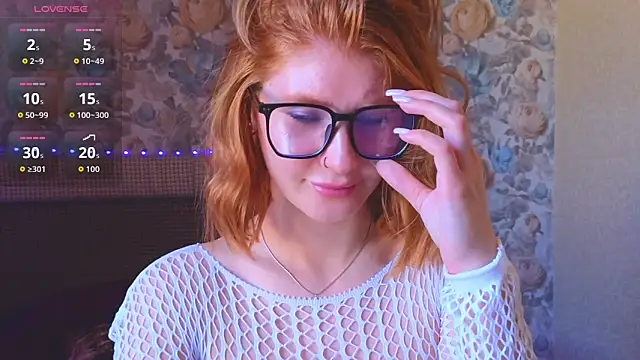 Snapshot of Juli_Ginger chatting on July 2026 05:42:02 AM Juli Ginger online show from July 2026 05:42:02 AM