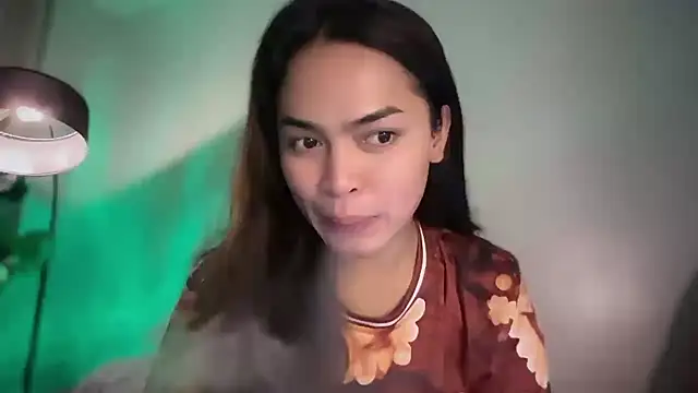 Snapshot of Amylaa chatting on June 2026 12:42:02 PM Amylaa online show from June 2026 12:42:02 PM