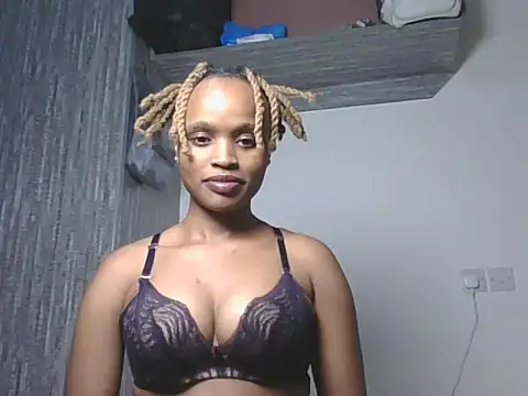 Tempting Ebony online show from June 2026 06:45:01 PM