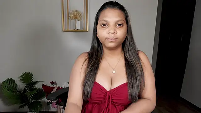 hotruhi26 online show from May 2026 08:27:02 PM