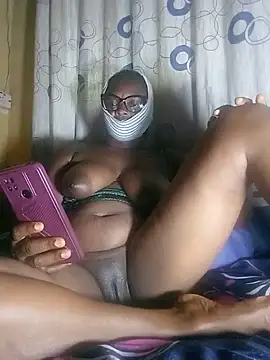 Snapshot of girl198 chatting on May 2026 04:23:02 PM girl198 online show from May 2026 04:23:02 PM