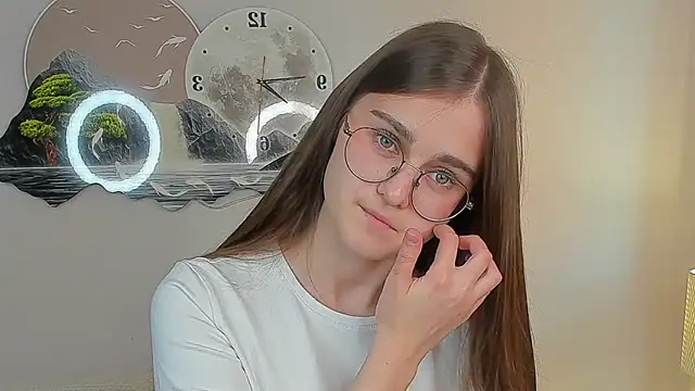 Snapshot of Veta_cutE chatting on July 2026 08:27:02 AM Veta cutE online show from July 2026 08:27:02 AM