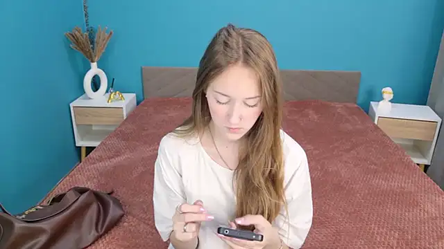Calista Everleig online show from June 2026 05:43:02 AM