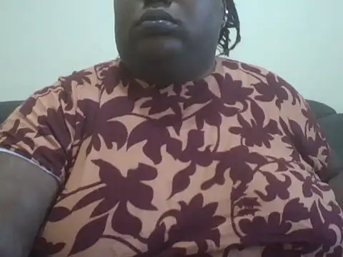 Snapshot of fat_ebonyqueen chatting on June 2026 05:57:02 AM fat ebonyqueen online show from June 2026 05:57:02 AM