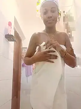 Snapshot of Slim_SummitKE chatting on May 2026 11:06:01 AM Slim SummitKE online show from May 2026 11:06:01 AM