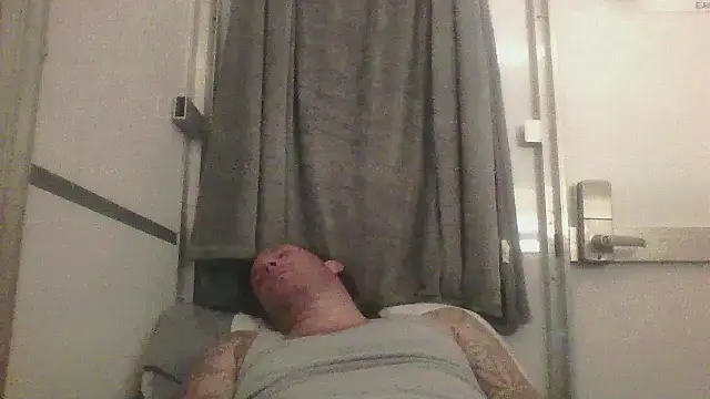brazybooty92 online show from June 2026 08:45:02 AM