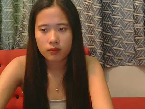 Snapshot of petiteasian_pinaygirl chatting on May 2026 07:04:02 AM petiteasian pinaygirl online show from May 2026 07:04:02 AM