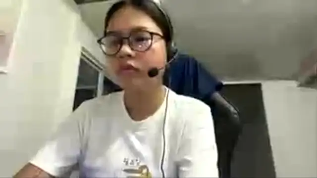 SalleyRoloff online show from June 2026 02:19:02 PM