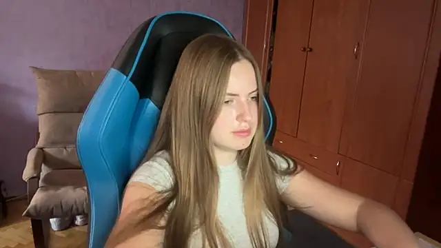 SilkSinner  online show from June 2026 12:04:02 PM