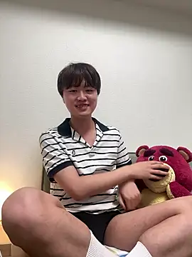 Snapshot of TAKUMI_666 chatting on May 2026 12:00:02 PM TAKUMI 666 online show from May 2026 12:00:02 PM