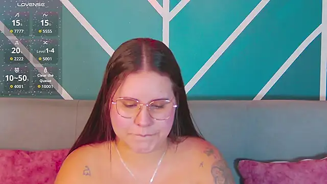 Snapshot of Lia_Avalon chatting on June 2026 12:21:02 PM Lia Avalon online show from June 2026 12:21:02 PM