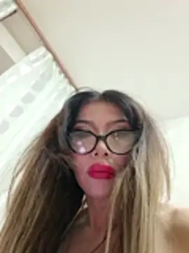JessicaNichols  online show from June 2026 11:37:02 AM