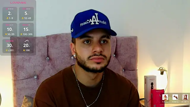 Amadeo Wild  online show from August 2026 07:27:02 PM