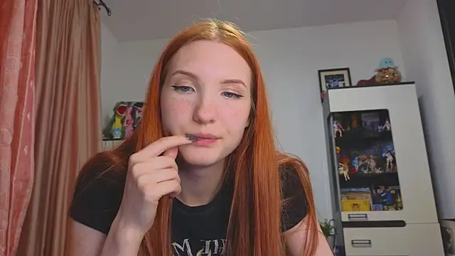 Snapshot of Olivia_Ridd chatting on June 2026 11:24:02 PM Olivia Ridd online show from June 2026 11:24:02 PM