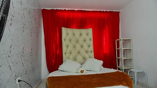 Snapshot of sweetkitty_20_ chatting on June 2026 07:34:01 PM sweetkitty 20 online show from June 2026 07:34:01 PM