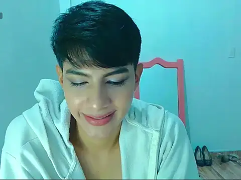 Snapshot of phuwin_bj chatting on June 2026 06:07:02 AM phuwin bj online show from June 2026 06:07:02 AM