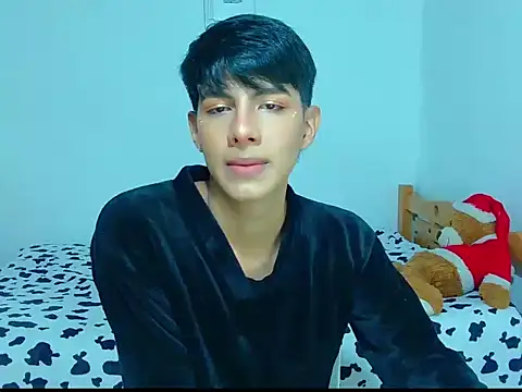 Snapshot of phuwin_bj chatting on June 2026 05:42:02 AM phuwin bj online show from June 2026 05:42:02 AM
