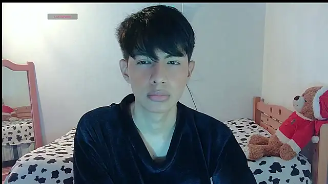 Snapshot of phuwin_bj chatting on June 2026 06:38:02 AM phuwin bj online show from June 2026 06:38:02 AM