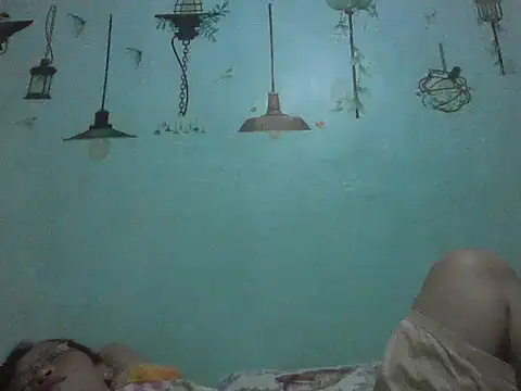 momshe2026 online show from June 2026 07:50:01 PM
