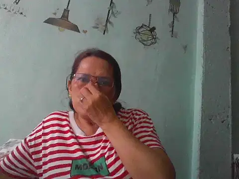 momshe2026 online show from June 2026 07:55:01 AM