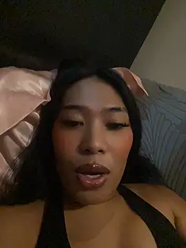 hugecock tamira online show from June 2026 08:28:01 AM