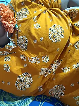 Snapshot of geetha431 chatting on July 2026 06:11:02 PM geetha431 online show from July 2026 06:11:02 PM