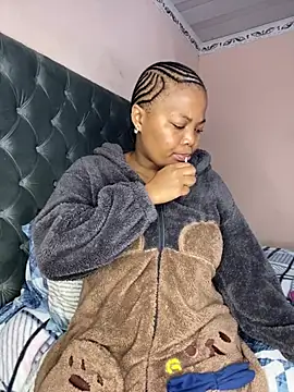 Snapshot of nothileenhle chatting on July 2026 06:47:02 AM nothileenhle online show from July 2026 06:47:02 AM