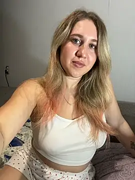 MarieHeartt online show from July 2026 05:27:01 PM