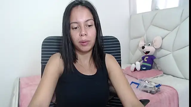 Snapshot of Valeria_Santos_ chatting on June 2026 03:09:01 PM Valeria Santos online show from June 2026 03:09:01 PM