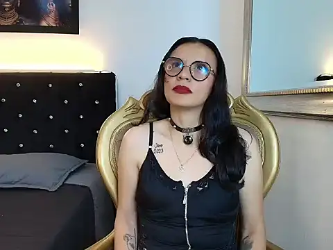 Snapshot of Afroditta_Rosse chatting on May 2026 02:58:01 PM Afroditta Rosse online show from May 2026 02:58:01 PM
