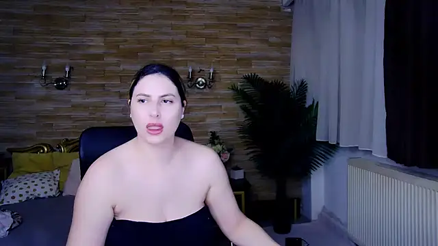 Snapshot of MiraHaze chatting on March 2025 04:46:02 PM MiraHaze online show from March 2025 04:46:02 PM