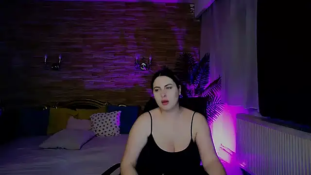 Snapshot of MiraHaze chatting on March 2025 06:31:01 PM MiraHaze online show from March 2025 06:31:01 PM