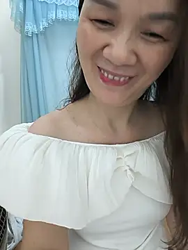 Lye lovely online show from June 2026 02:45:01 PM