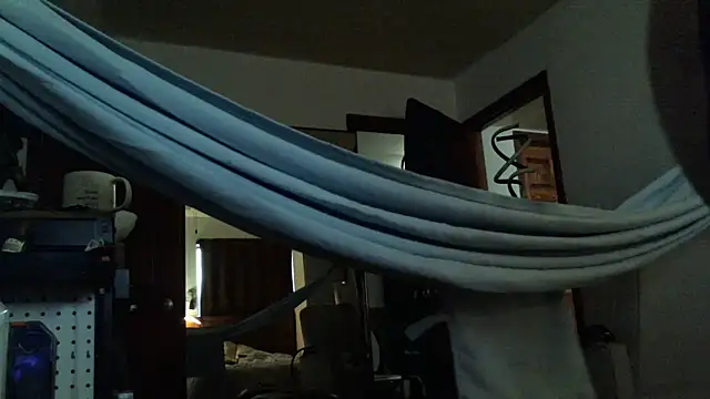 Clevername90 online show from October 2025 05:09:01 PM